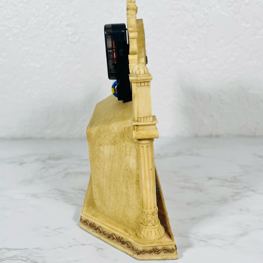 Vintage Style Last Supper Desk Clock - Picture 4 of 12